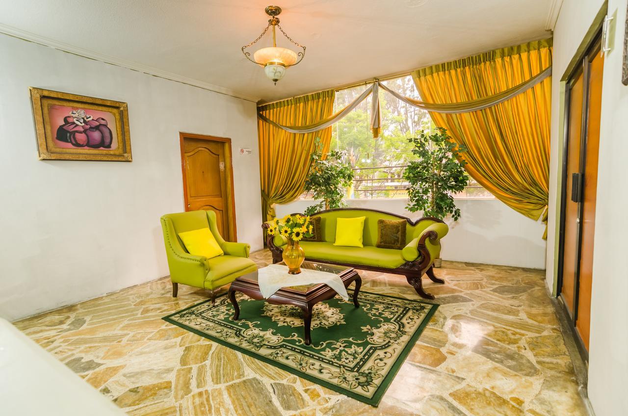 Hotel Cristal Palace Loja Exterior photo